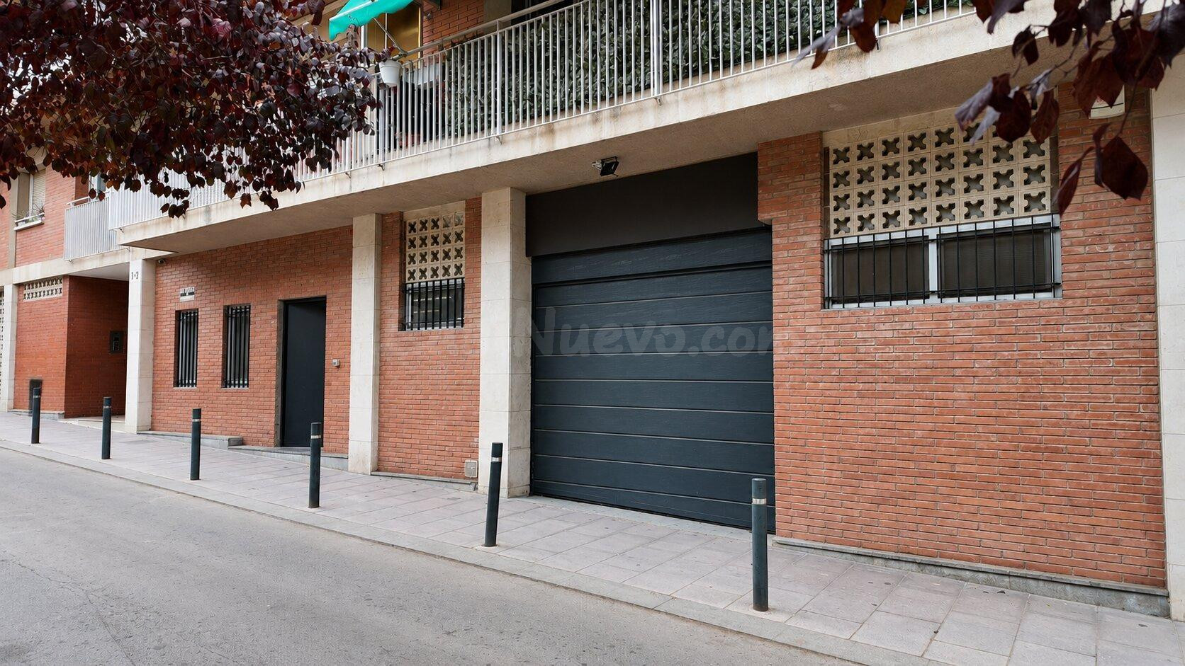 Local-almacén de 200 m2 con acceso para vehículos en Horta-Guinardó