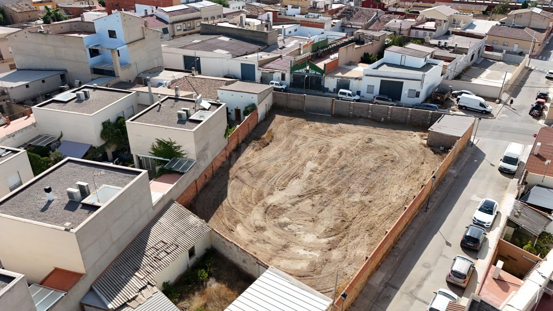 SOLAR PARA VIVIENDA UNIFAMILIAR EN CASINOS - foto 5
