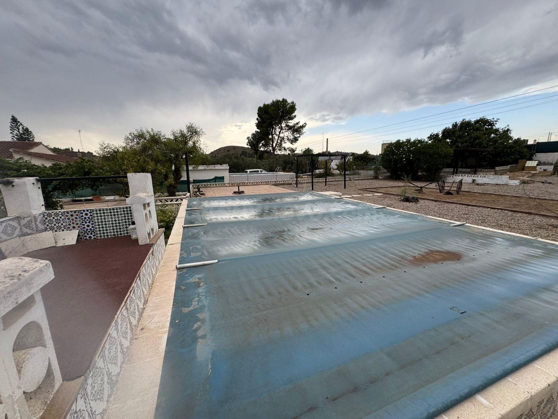 CHALET PRÓXIMO AL PUEBLO