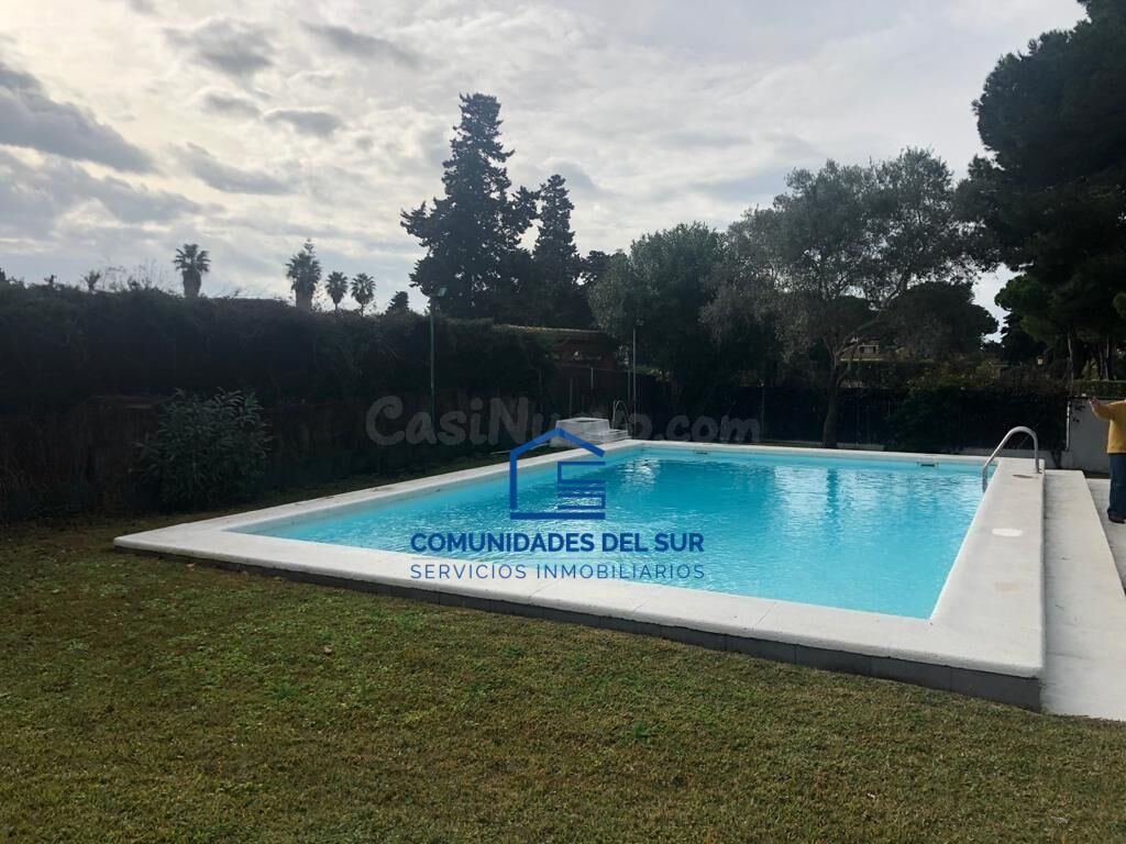Exclusiva vivienda con piscina en Vistahermosa – ALQUILER TEMPORADA