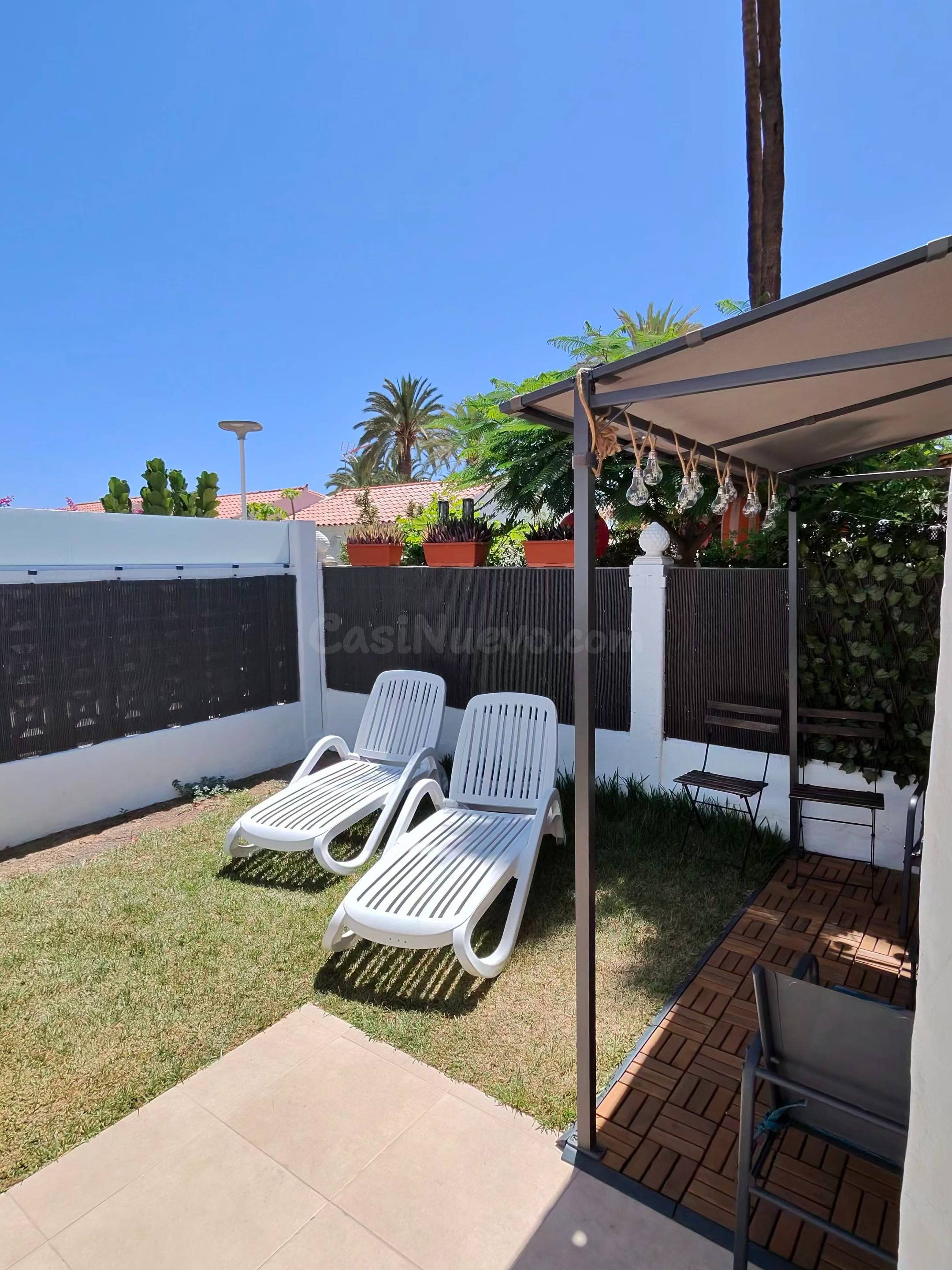 ✨ Bungalow con jardín privado en Playa del Inglés – Alquiler de toda la temporada de invierno ✨