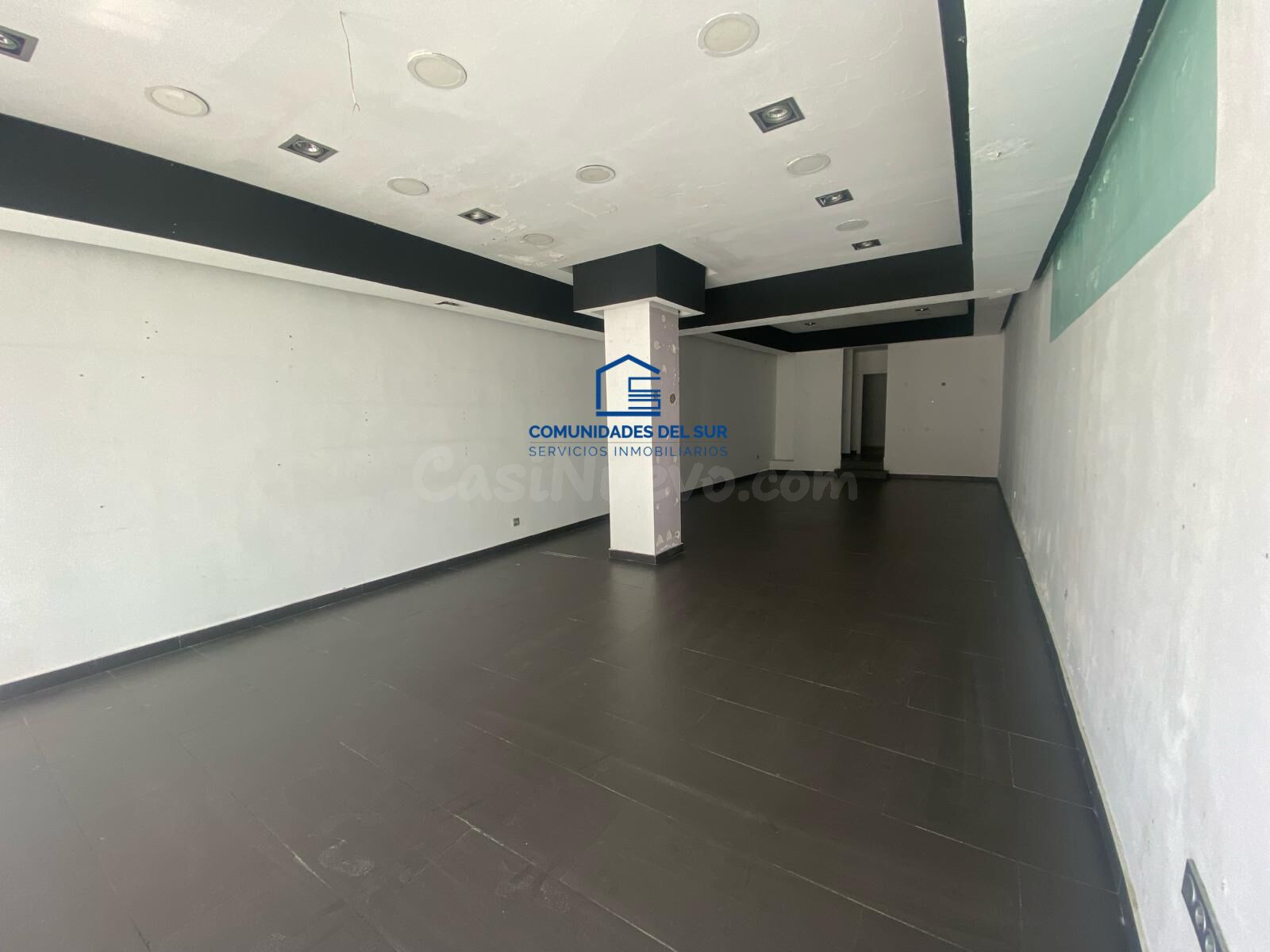 Local comercial 80m² en alquiler - Playa Victoria - Paseo Marítimo