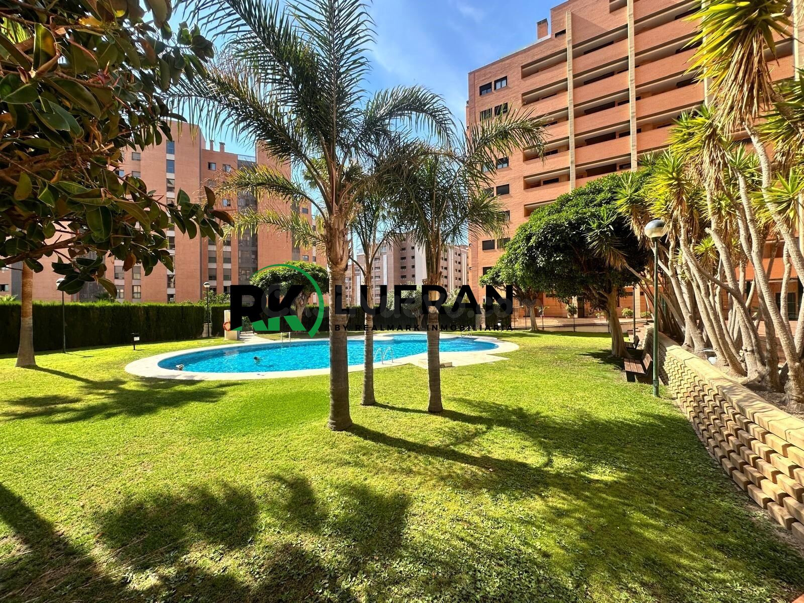 PISO A LA VENTA EN LA CALA DEL FINESTRAT - A UN PASO DE LA PLAYA