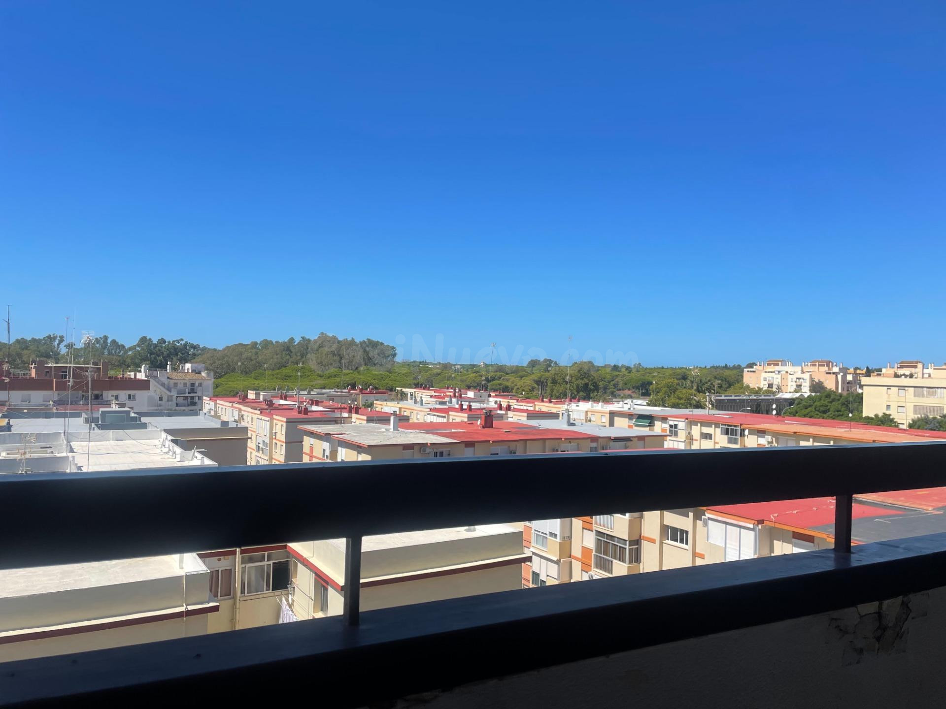 Exclusivo piso de 4 Dormitorios con Vistas a la Bahía | Una de las mejores zonas de El Puerto de Santa María (1.150 €/mes)