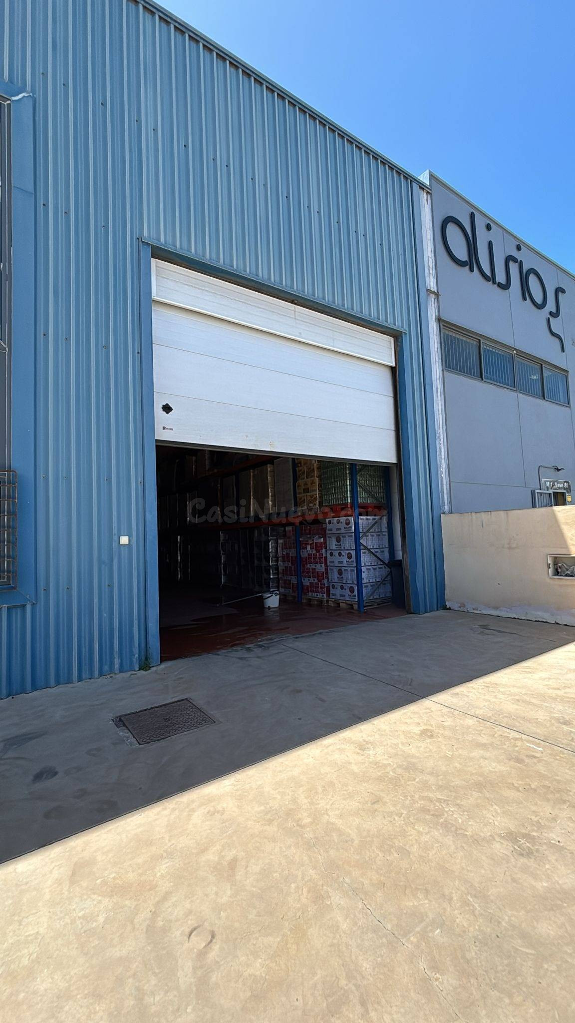 Nave industrial /Almacén  400m2 en calle del Herraje Cruce de Arinaga