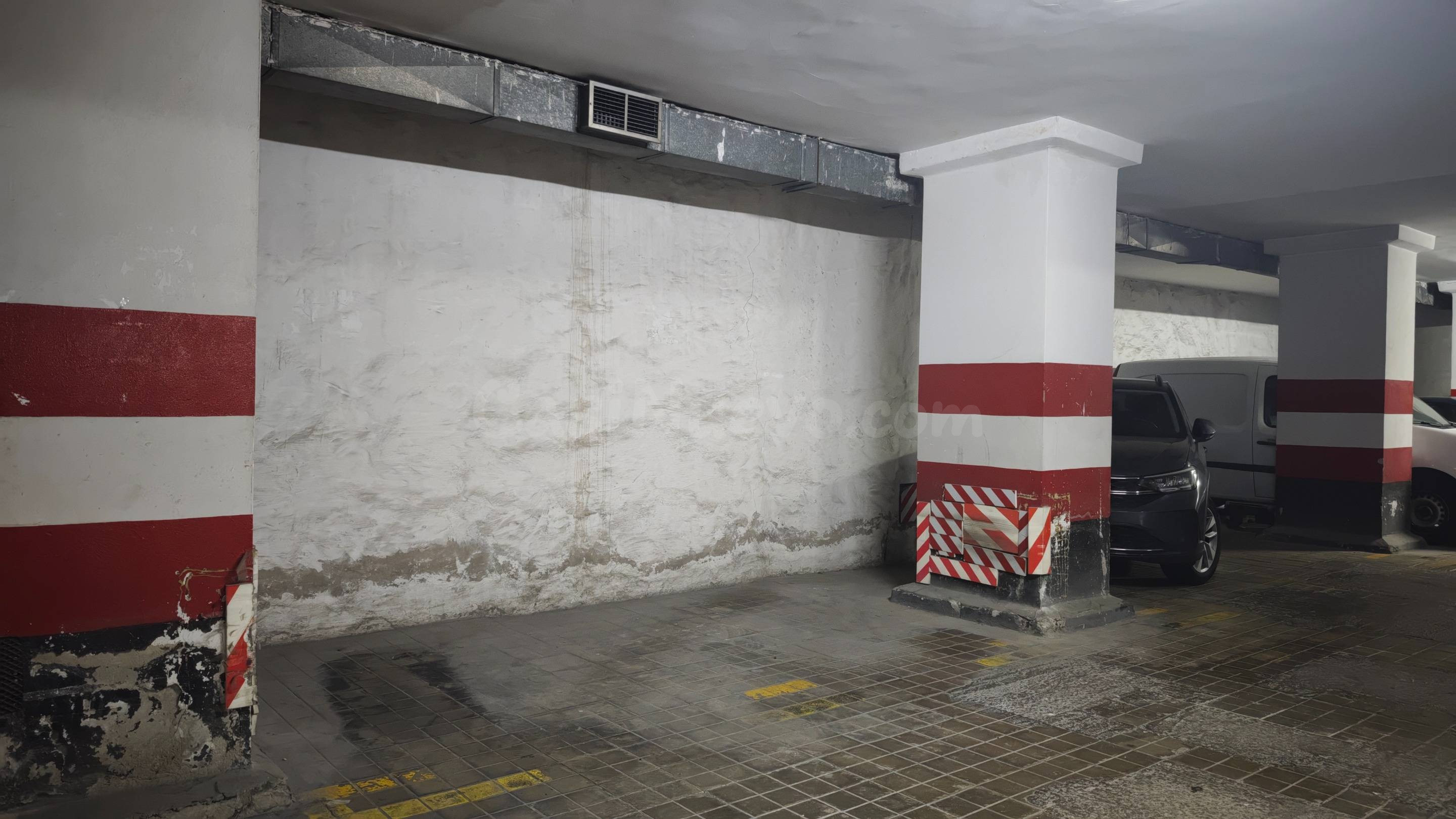 Plaza de garaje en venta  Avenida Mesa y López, 58