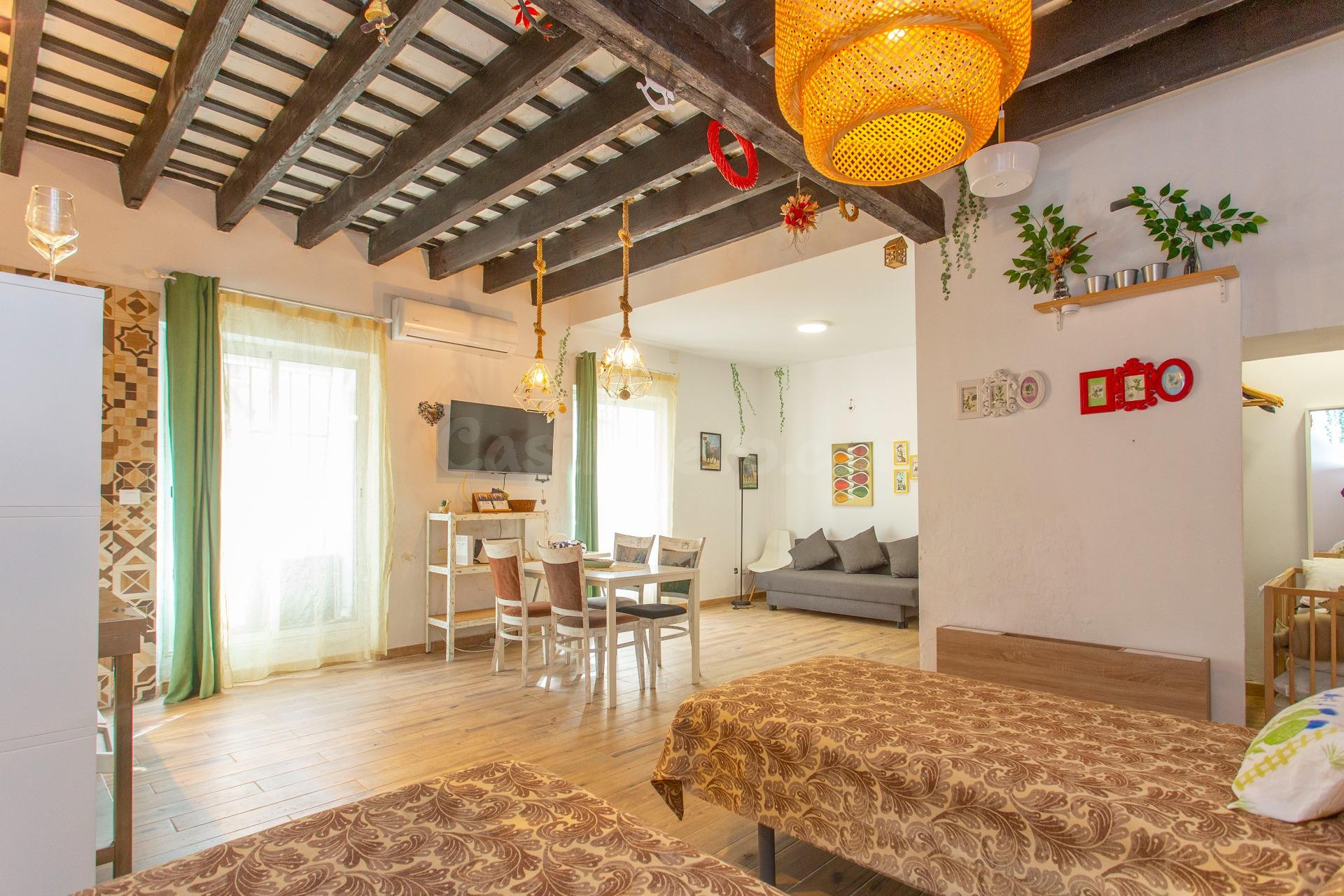 Espectacular loft reformado con licencia turística en Barrio de Santiago