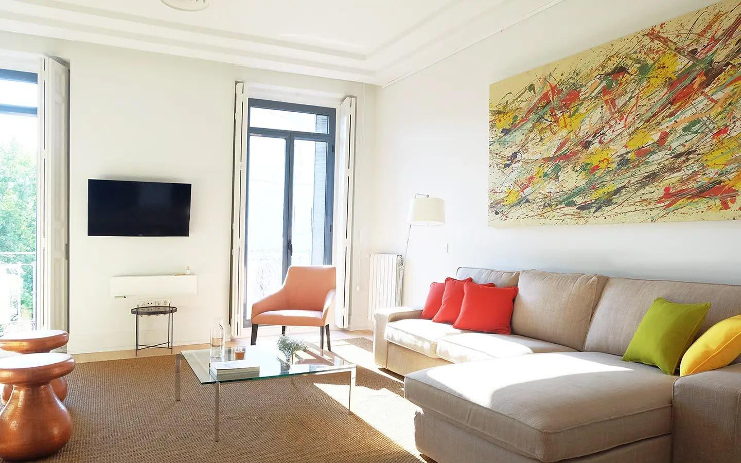 ATLANTA SELECT ALQUILA HERMOSO APARTAMENTO