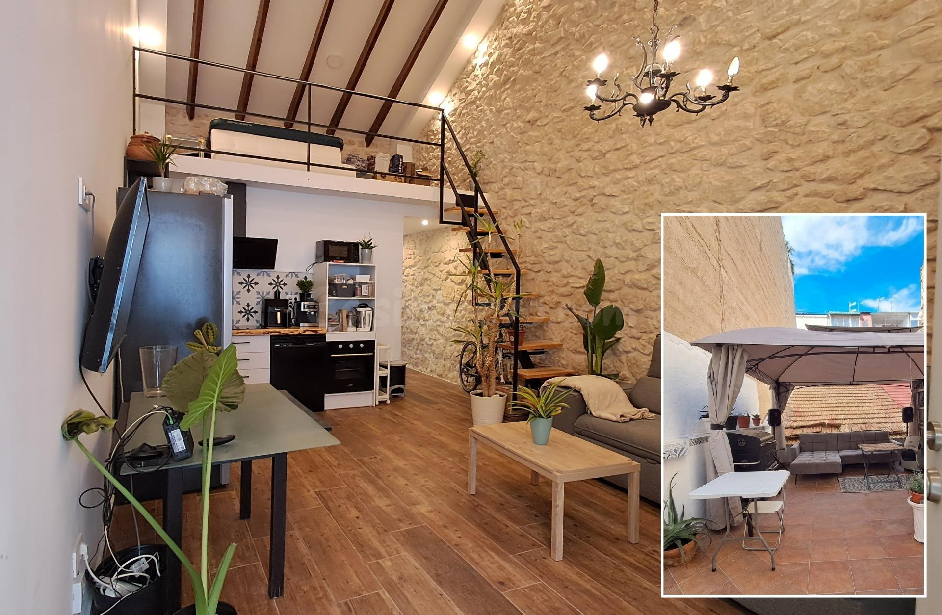 Piso amplio reformado en planta baja de 3 dormitorios con Solarium y altillo en la Florida