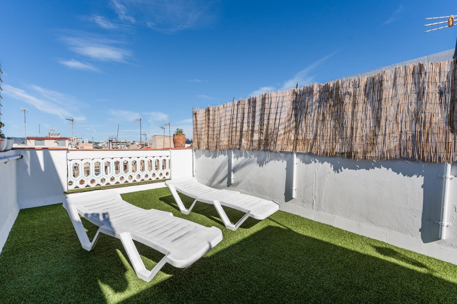 Piso totalmente reformado en venta junto a La Boquería – Barcelona!!