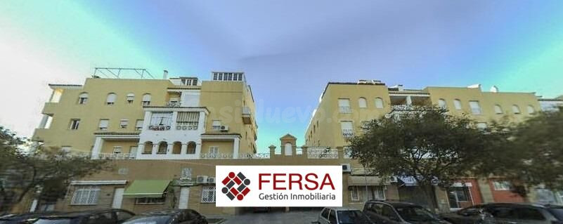 SE ALQUILA ESTUPENDO LOCAL CERCANO A LA AVENIDA DE LA LIBERTAD