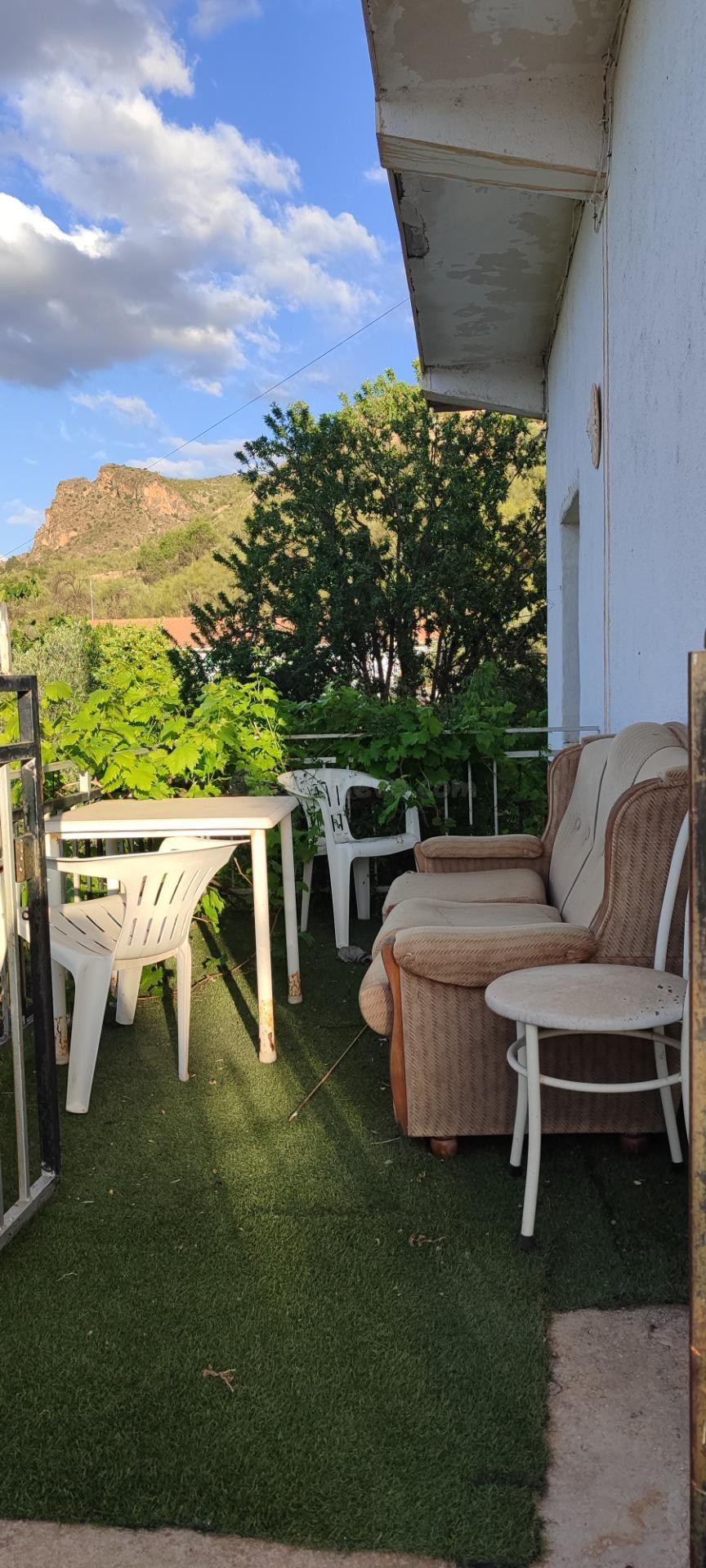 CASA DE CAMPO DE SIETE habitaciones Y GARAJE EN SERON, ALMERÍA