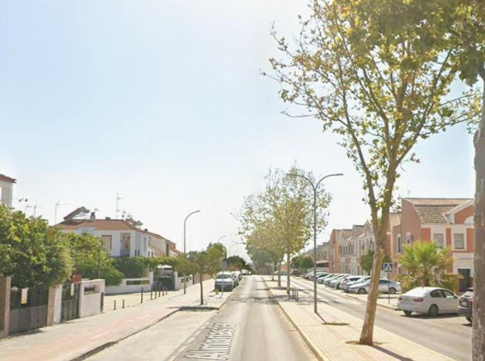 CASA ADOSADA OCUPADA A LA VENTA EN MAIRENA DEL ALCOR -SEVILLA