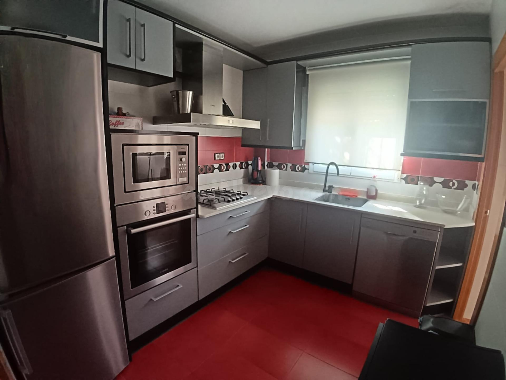 PURCHENA ( ALMERÍA ). VENTA DE PISO DE PLANTA BAJA CON 2 habitaciones.