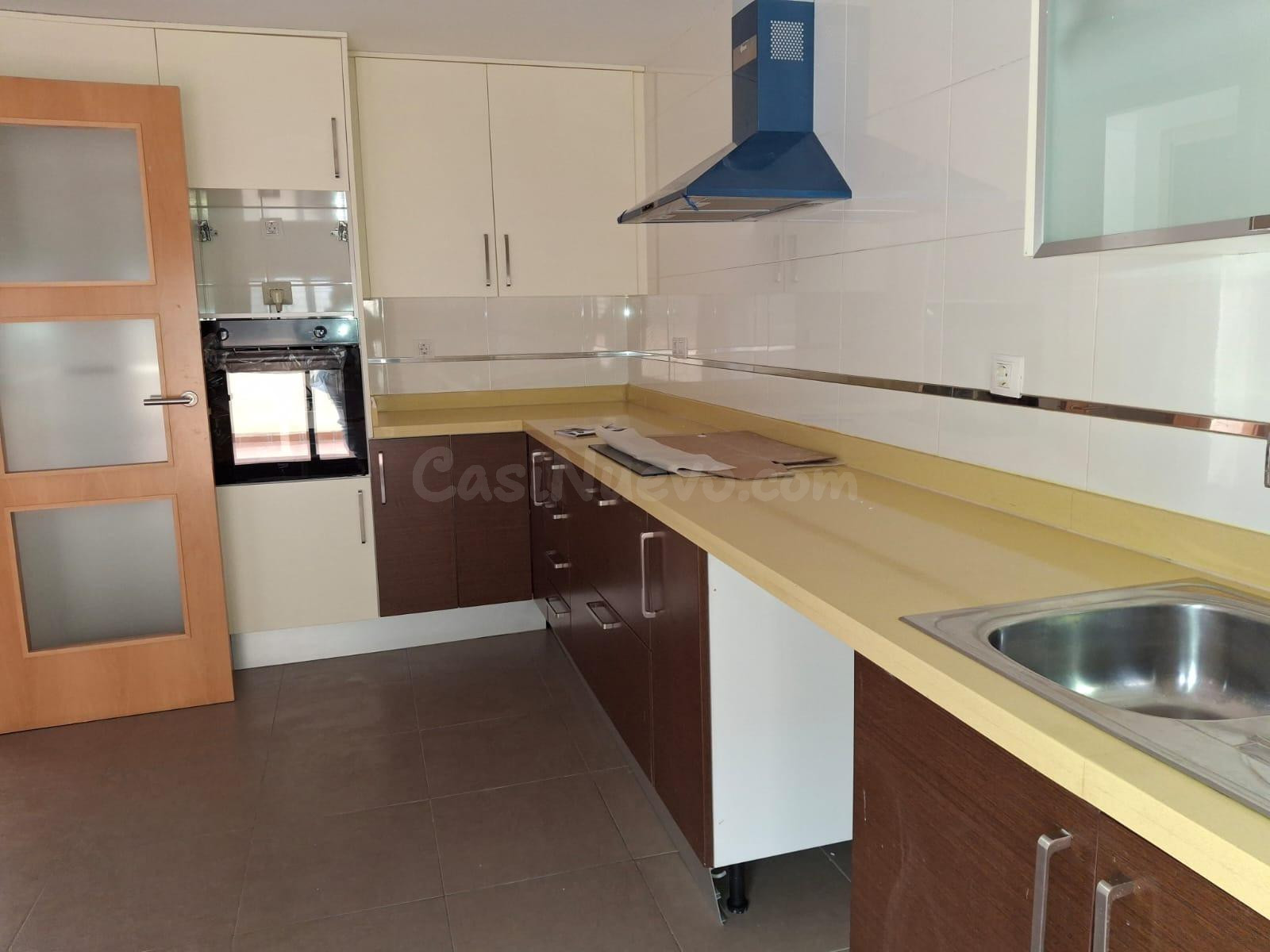 Adosado 4 habitaciones 325m² en venta - Lledó - foto 4