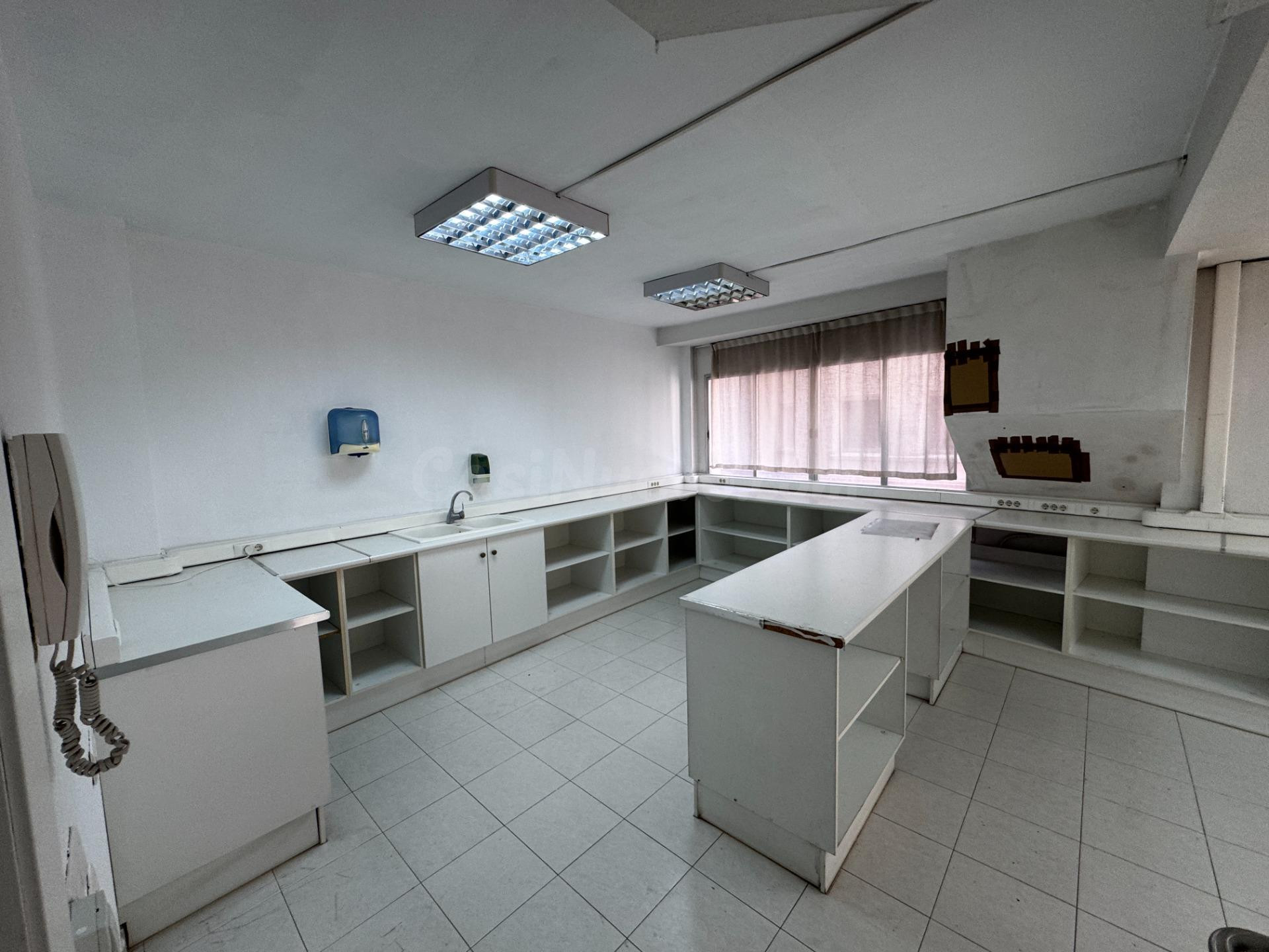 Oficina hoy, vivienda mañana: un espacio lleno de posibilidades en pleno centro, no te lo pierdas!