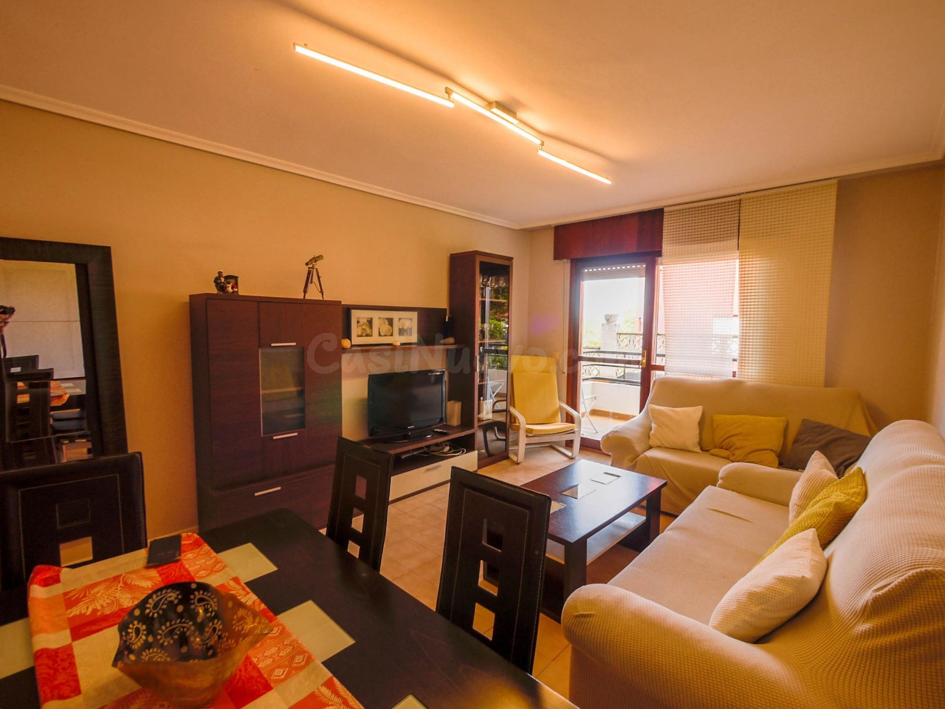 Apartamento con espectacular terraza de 56 m2 a pocos metros - foto 4