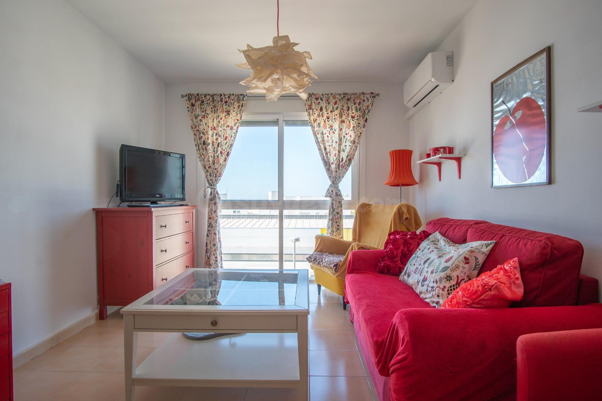 Piso en venta con una terraza solarium de 60m2 y plaza de aparcamiento mas trastero