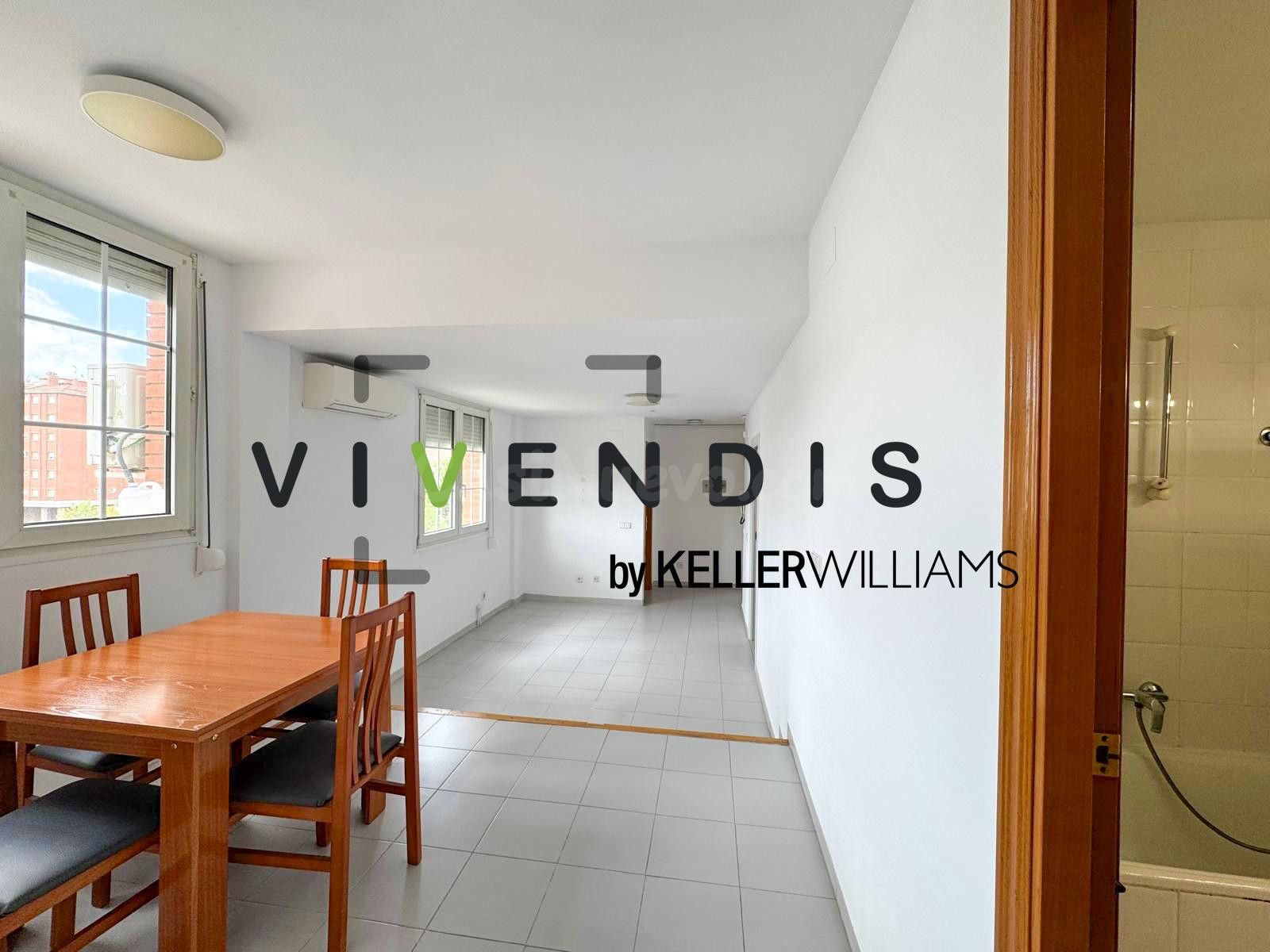 PISO DE 2 habitaciones CON ASCENSOR + PARKING EN SANT ANDREU DE LA BARCA