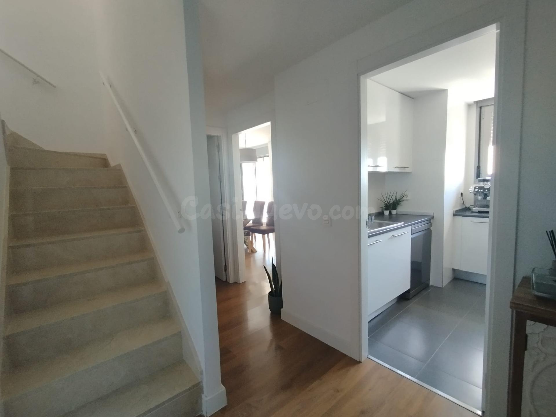 Exclusivo ático dúplex de diseño, luz y confort con dos terr - foto 2