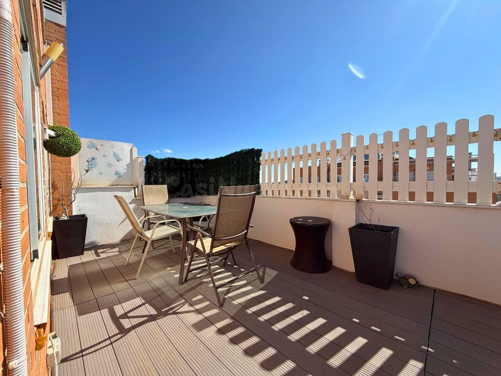 ÁTICO DÚPLEX CON GRAN TERRAZA EN VENTA EN RIVAS FUTURA, RIVA