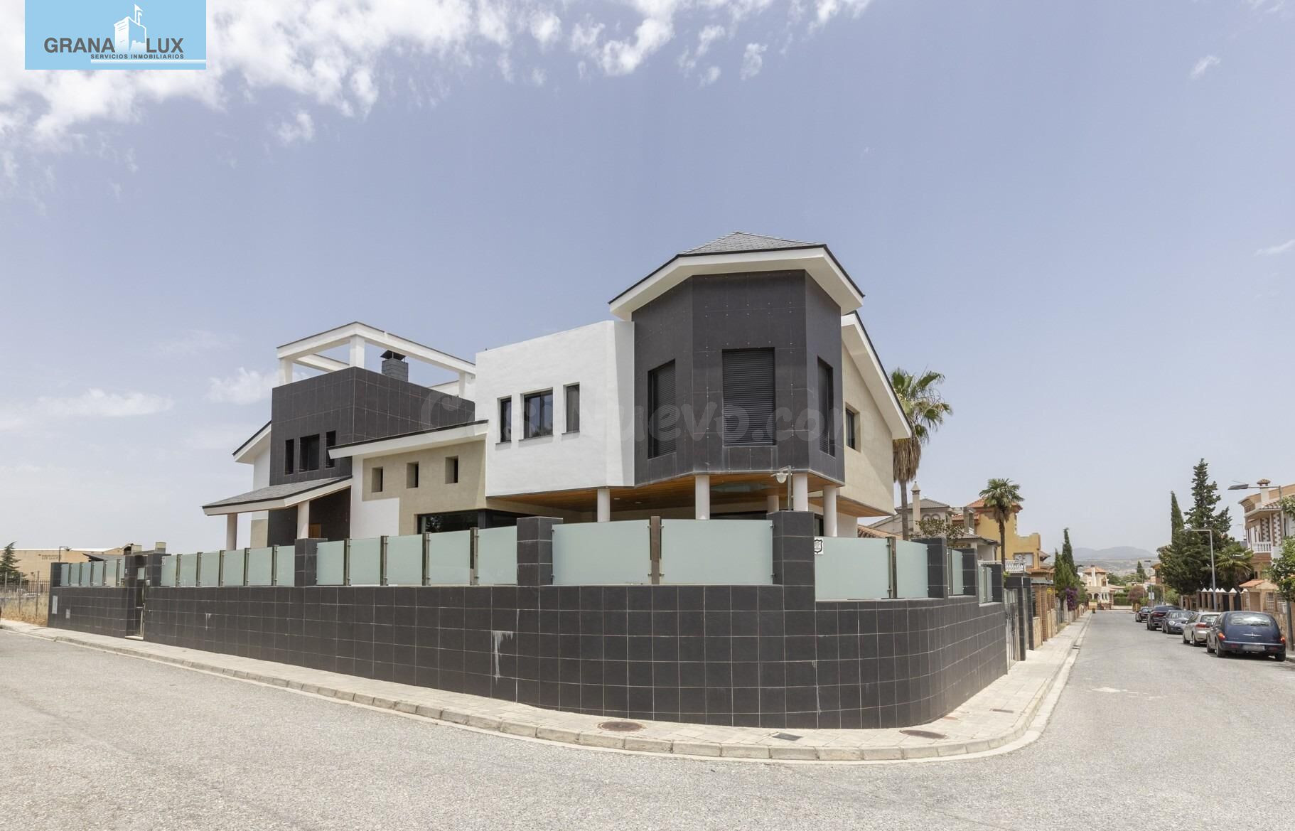 ✨ Chalet Premium en El Carmelo: una obra de lujo privada en una de las urbanizaciones más exclusivas de Granada