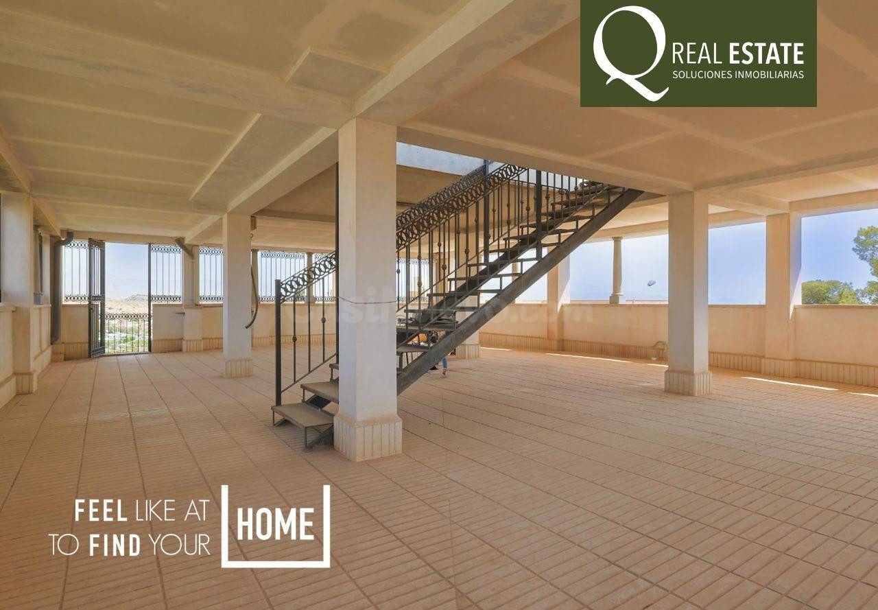 Casa 5 habitaciones 380m² en venta - Garbinet-Parque de las Avenidas