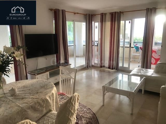 Amplio piso de 130 m2 en parte alta de  Av Europa , Benidorm .www.euroloix.com