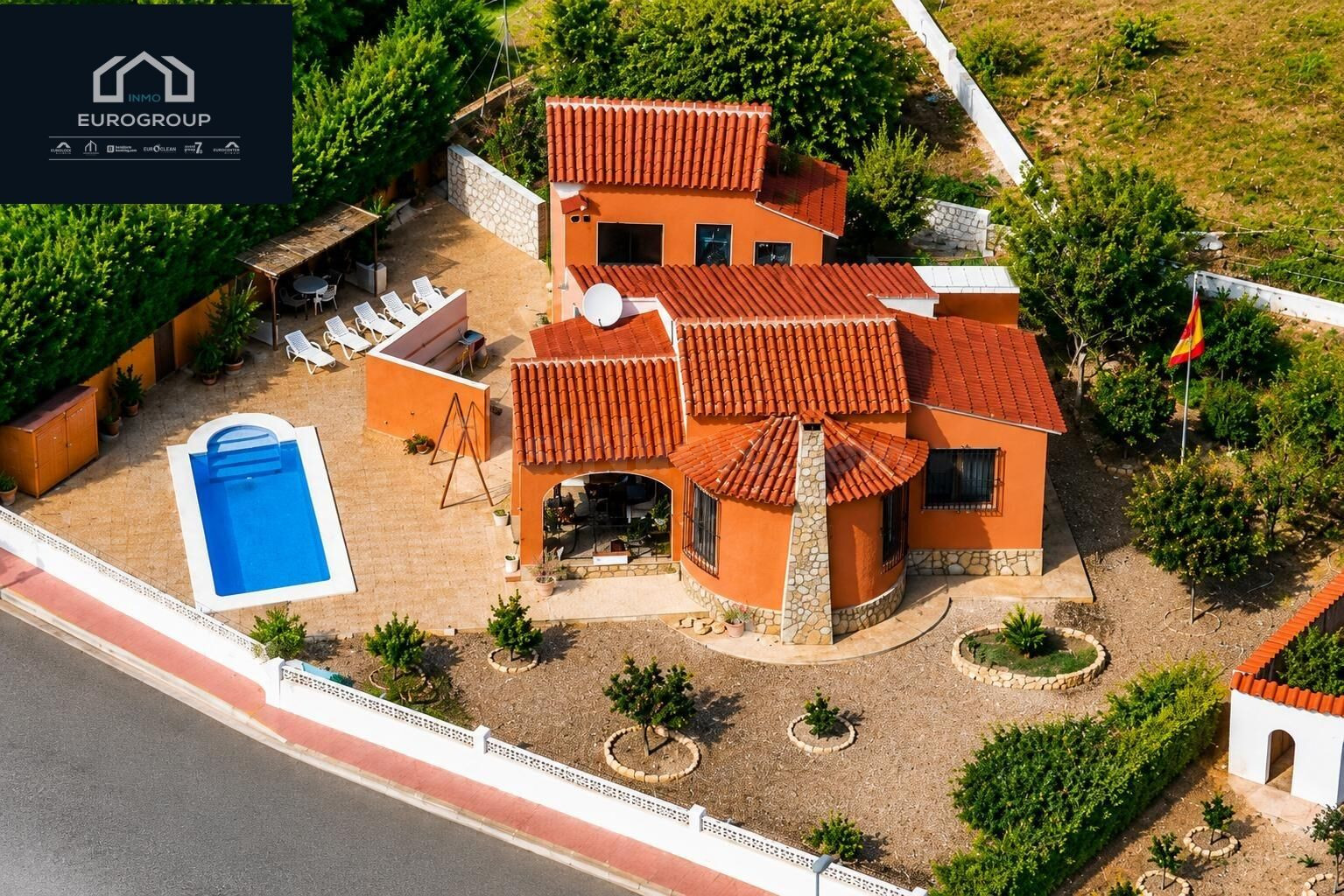 FANTASTICO CHALET INDEPENDIENTE 2 DORMITORIOS, PISCINA Y 800M DE PARCELA EN ALFAZ DEL PI