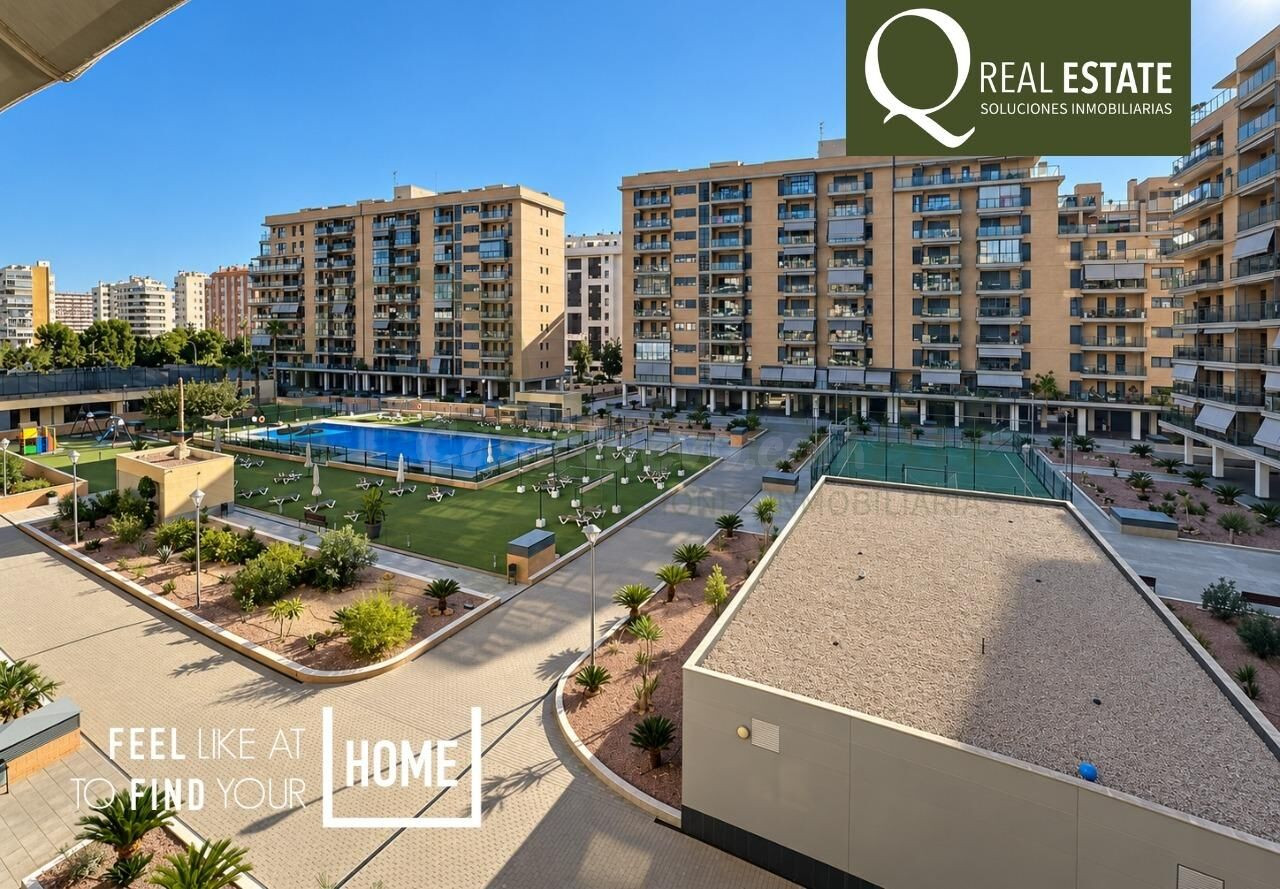 Piso en alquiler en PAU 5 con terraza con vistas despejadas, garaje incluido, piscina comunitaria y gimnasio