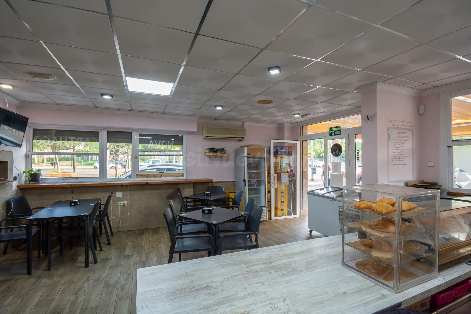 URGE VENDER LOCAL COMERCIAL EN FUNCIONAMIENTO CON SALIDA DE HUMOS¡¡