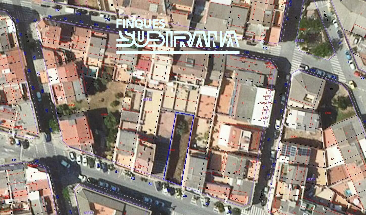 SOLAR EN VENDA AL CENTRE DE VILANOVA DEL CAMÍ – UBICACIÓ IMMILLORABLE