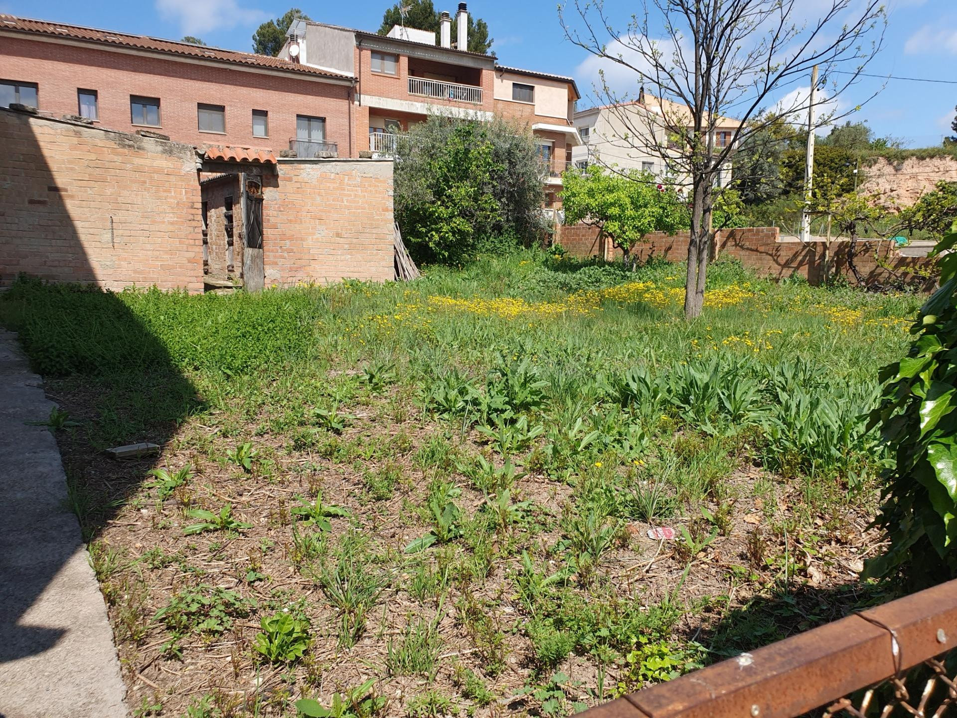 CASA EN VENDA A SANT MARTÍ DE TOUS -  GARATGE + PIS + GOLFES - foto 3
