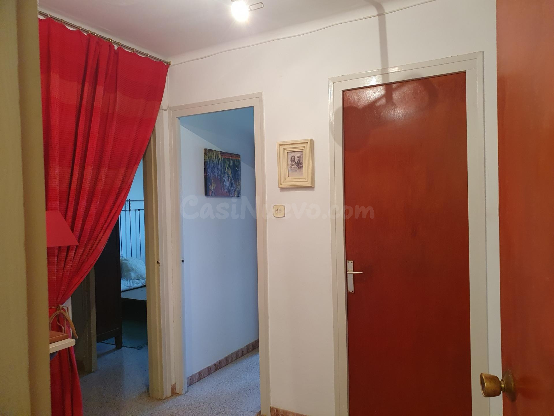 CASA EN VENDA A SANT MARTÍ DE TOUS -  GARATGE + PIS + GOLFES - foto 5