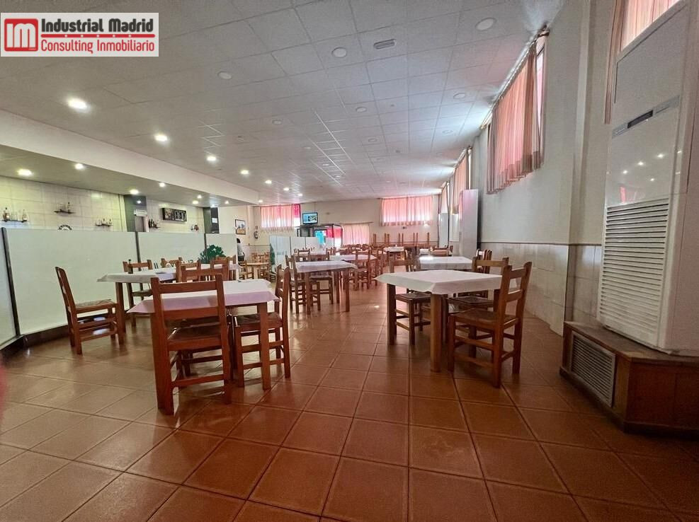 VENTA DE RESTAURANTE EN POLÍGONO INDUSTRIAL EN ARGANDA DEL R