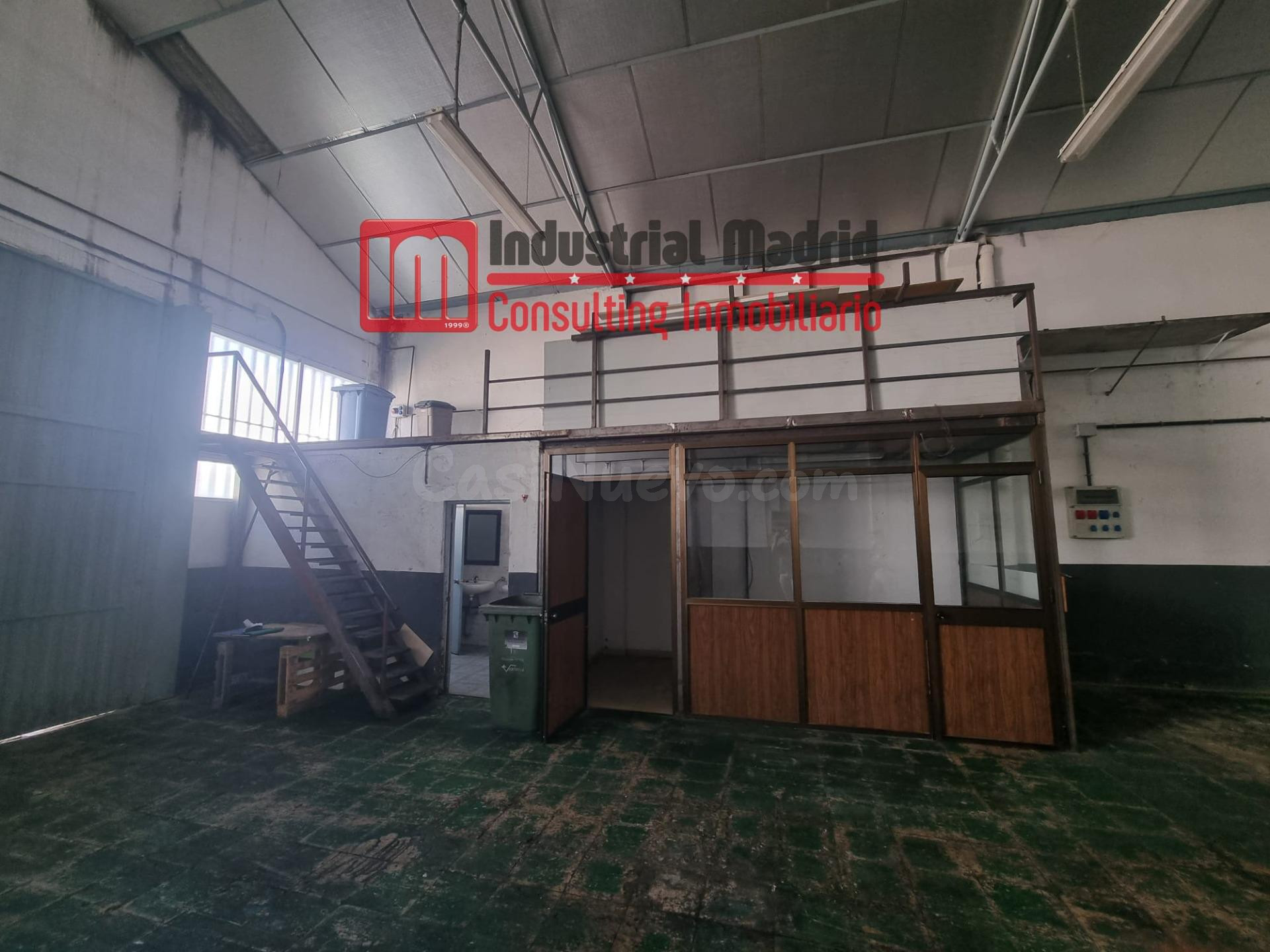 Nave industrial en alquiler de 300 m2 en el Polígono Finanza - foto 3