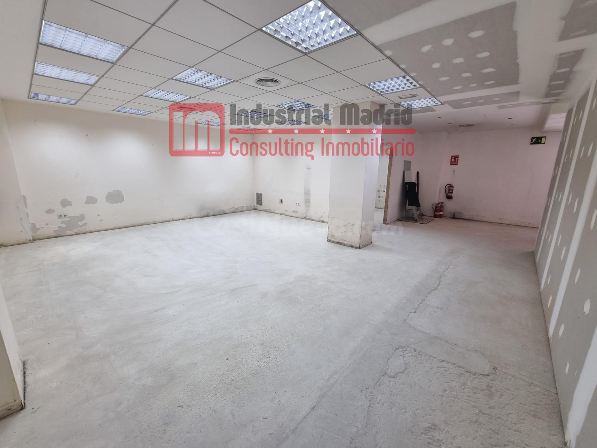 Excelente oportunidad de alquiler de local comercial de 88 m - foto 2