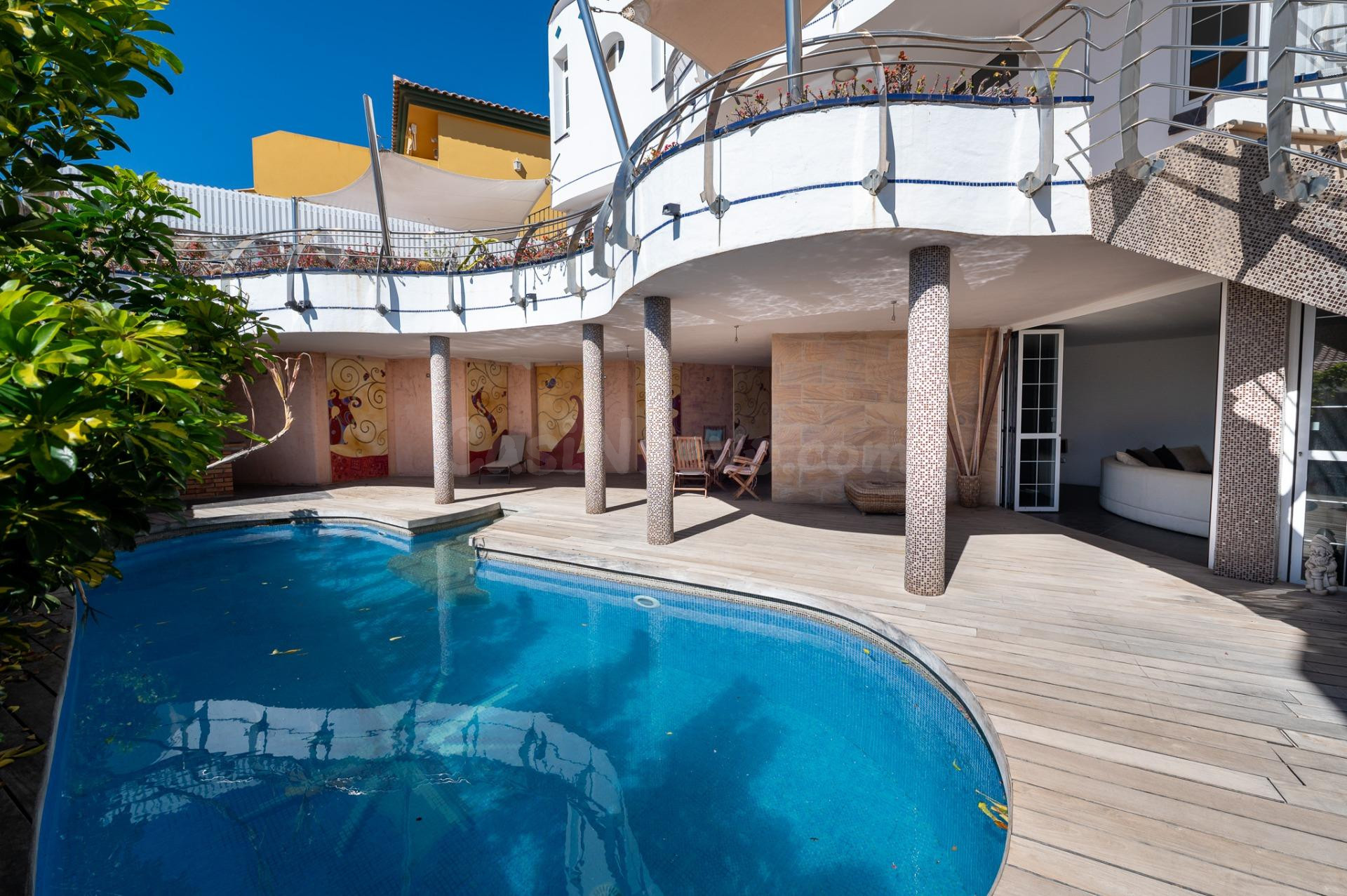 Exclusiva villa de diseño en la prestigiosa zona de Bellavis - foto 3