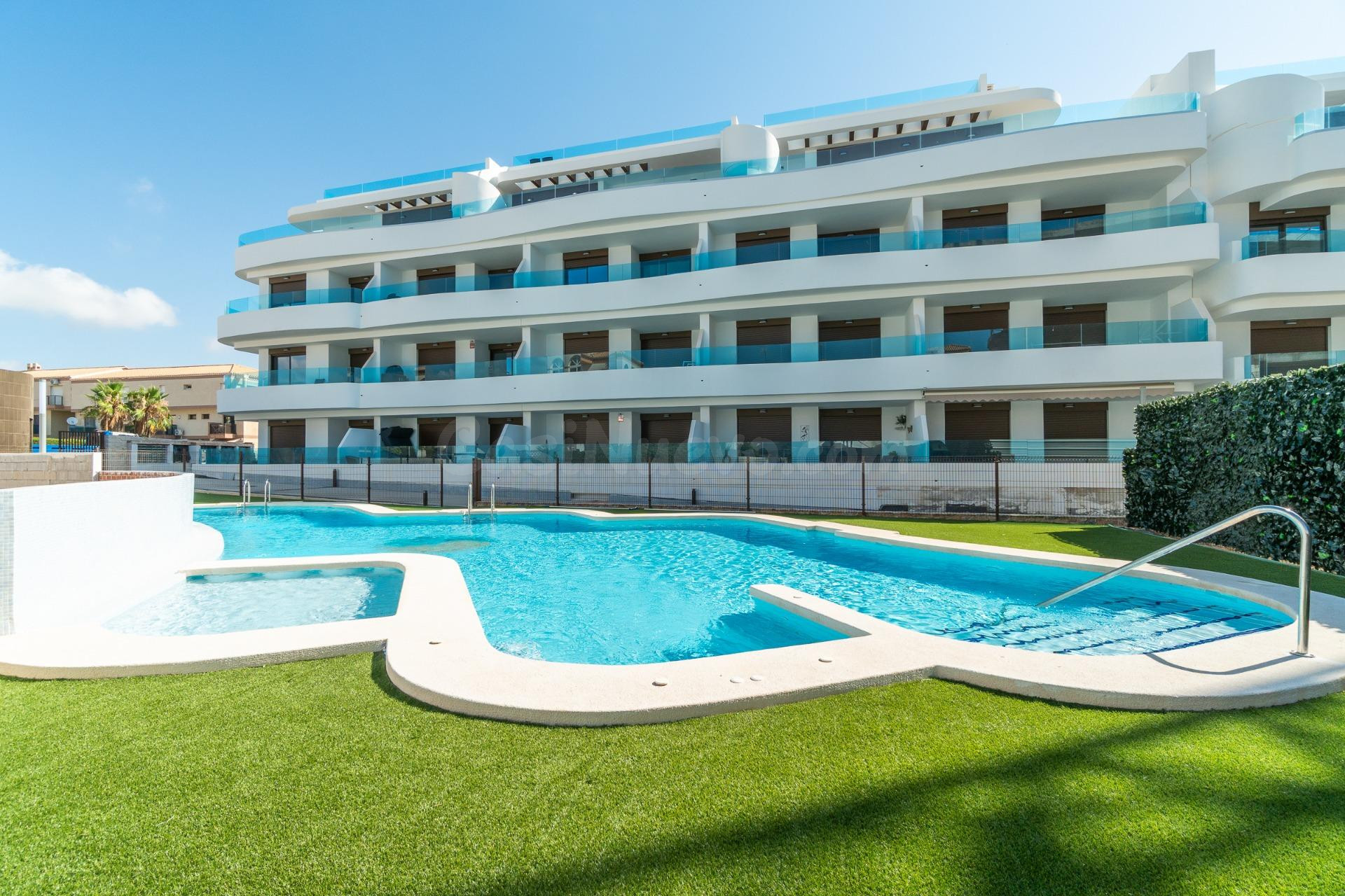 Exclusivo Apartamento de Obra Nueva en Playa Flamenca, Orihuela Costa
