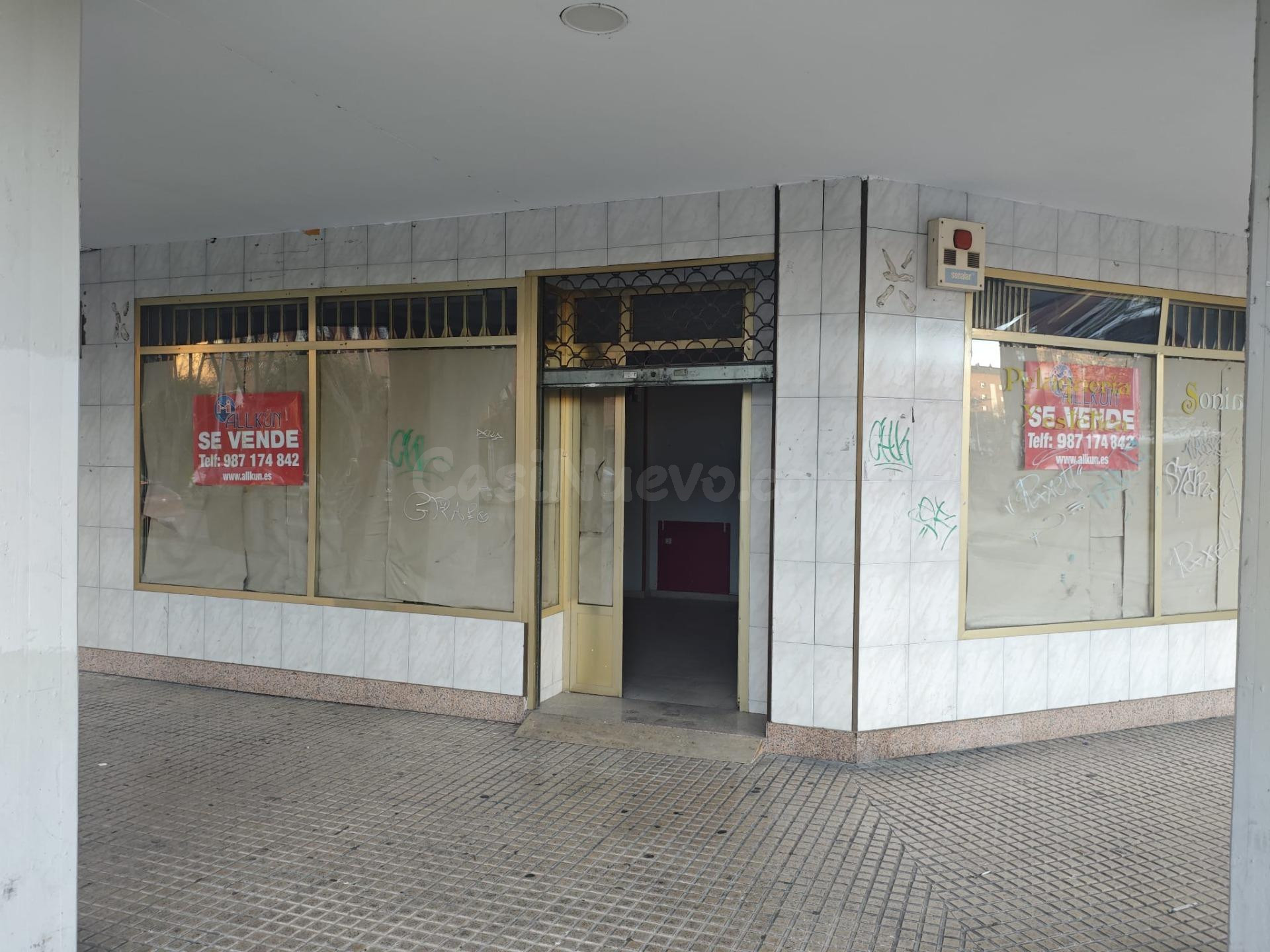 Local Comercial en Venta en Huertas del Sacramento - Ponferrada