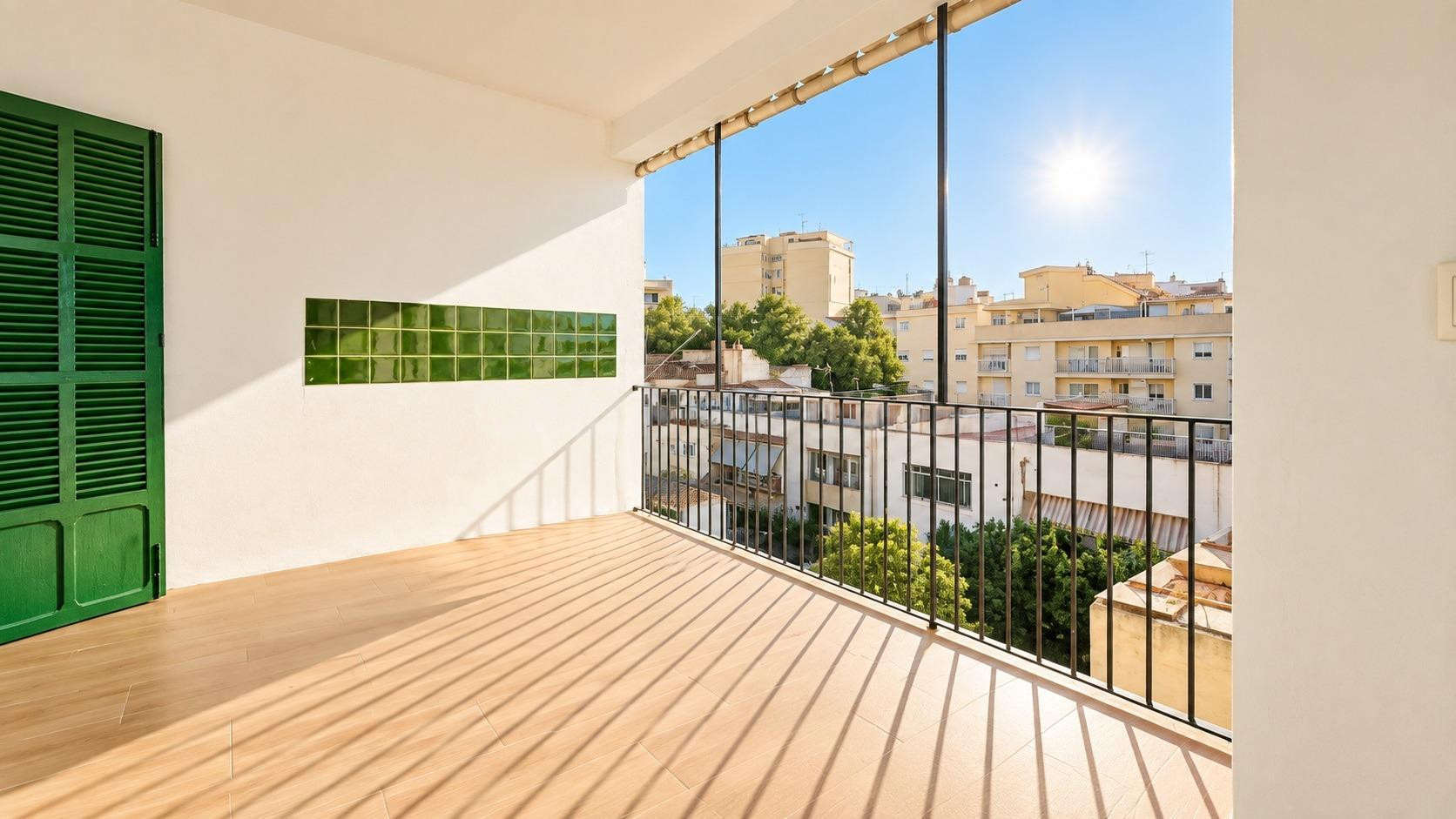 Piso con dos terrazas privadas y mucho carácter en Archiduque