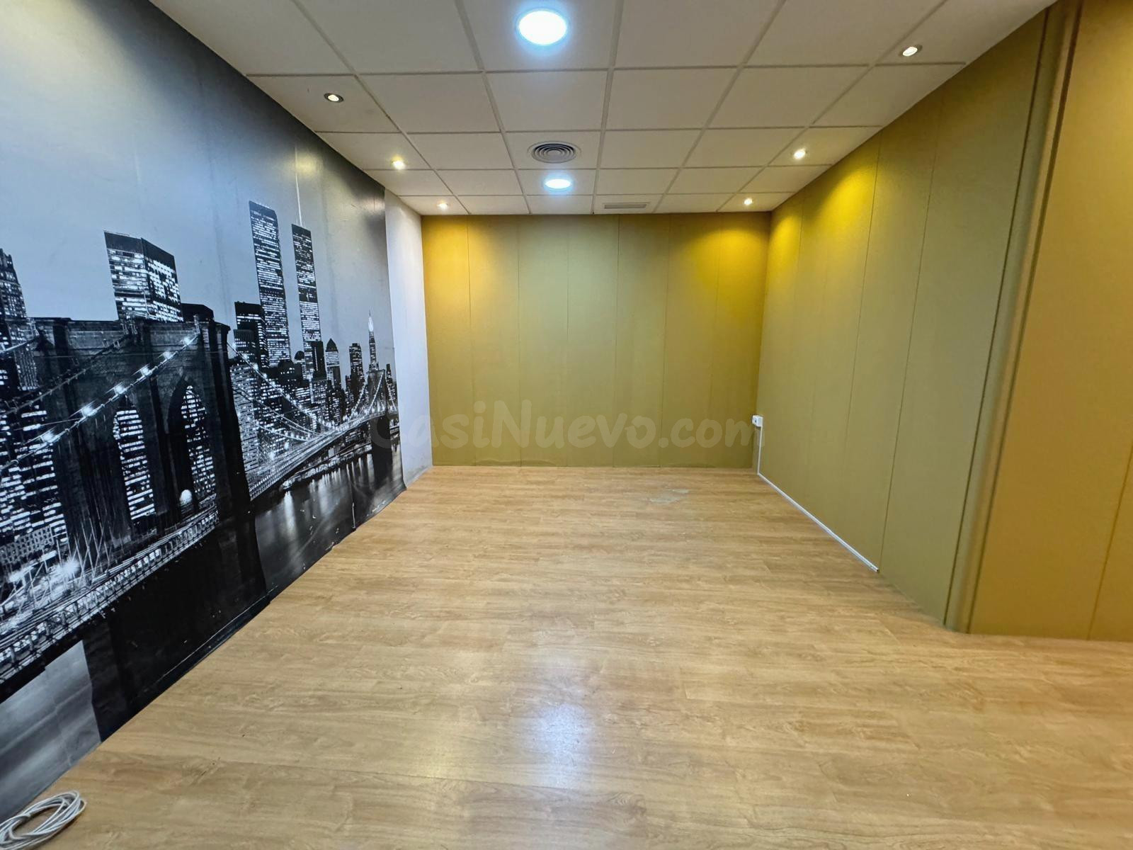 LOCAL COMERCIAL EN VENTA EN EL CENTRO DE GUARDAMAR DEL SEGURA