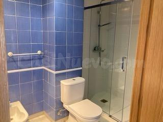 Piso para larga estancia en el Zaidín, Avenida Salvador Allende. de 140 m2 y garaje.