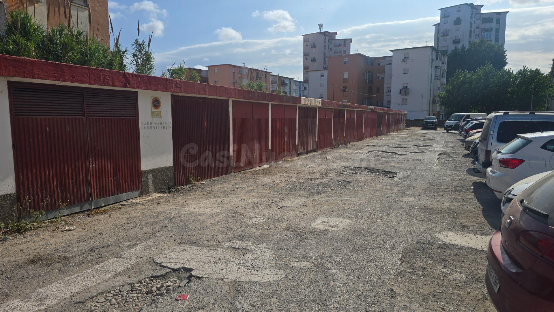 Garaje cerrado e independiente en Calle Gabriel Miró – La Línea