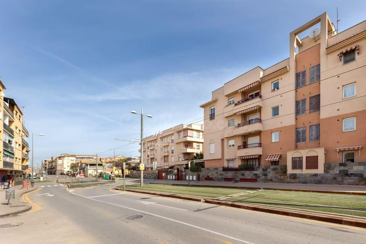Piso en el Barrio de los Periodistas, Cerrillo de Maracena. Con opción a garaje