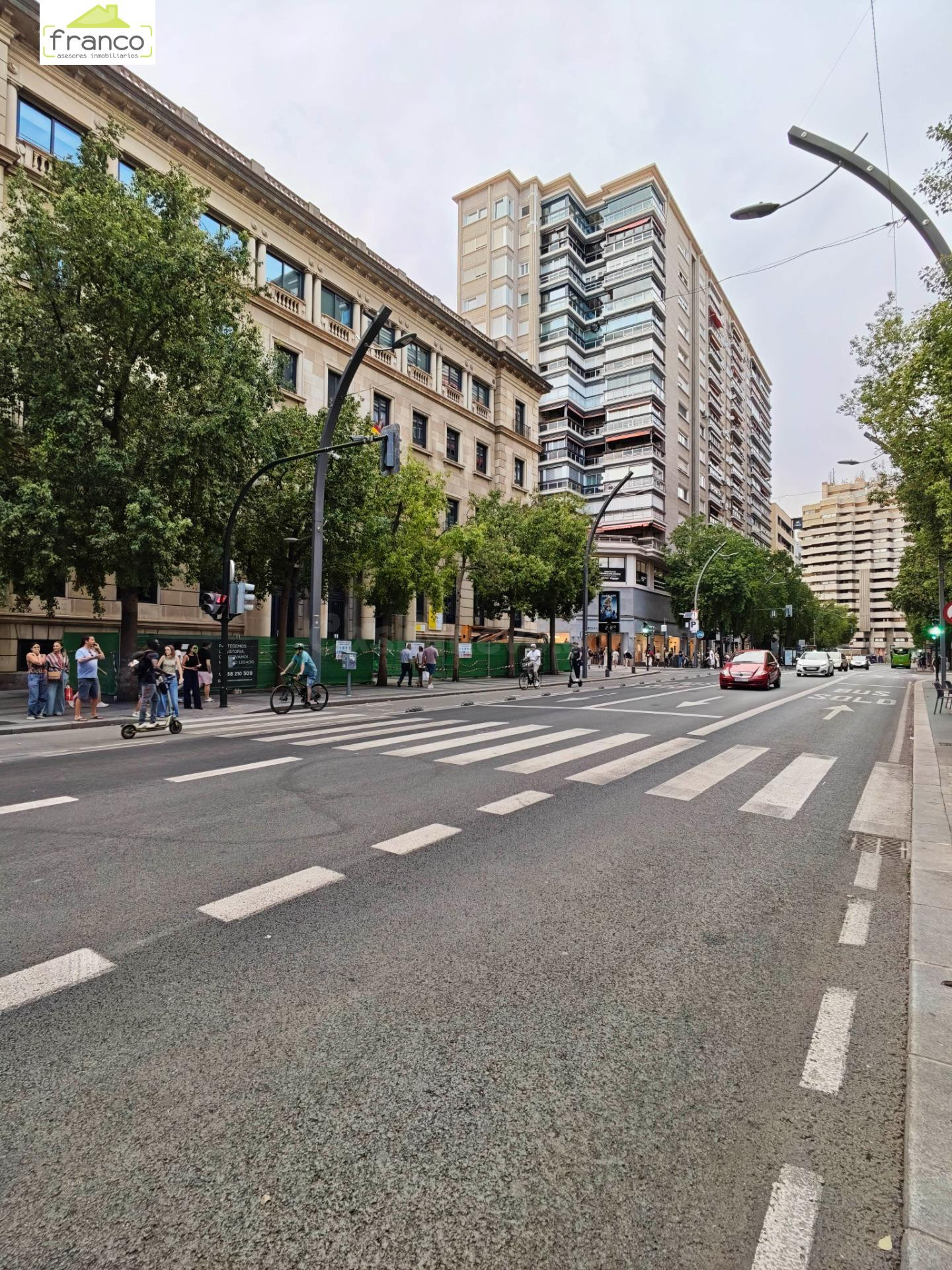 Amplio y centrico Piso en el Corazón de Murcia - Ideal para Estudiantes