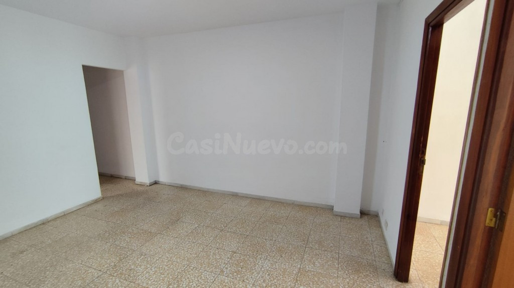 Piso en Alquiler en San Cristobal De La Laguna Santa Cruz de Tenerife - foto 2
