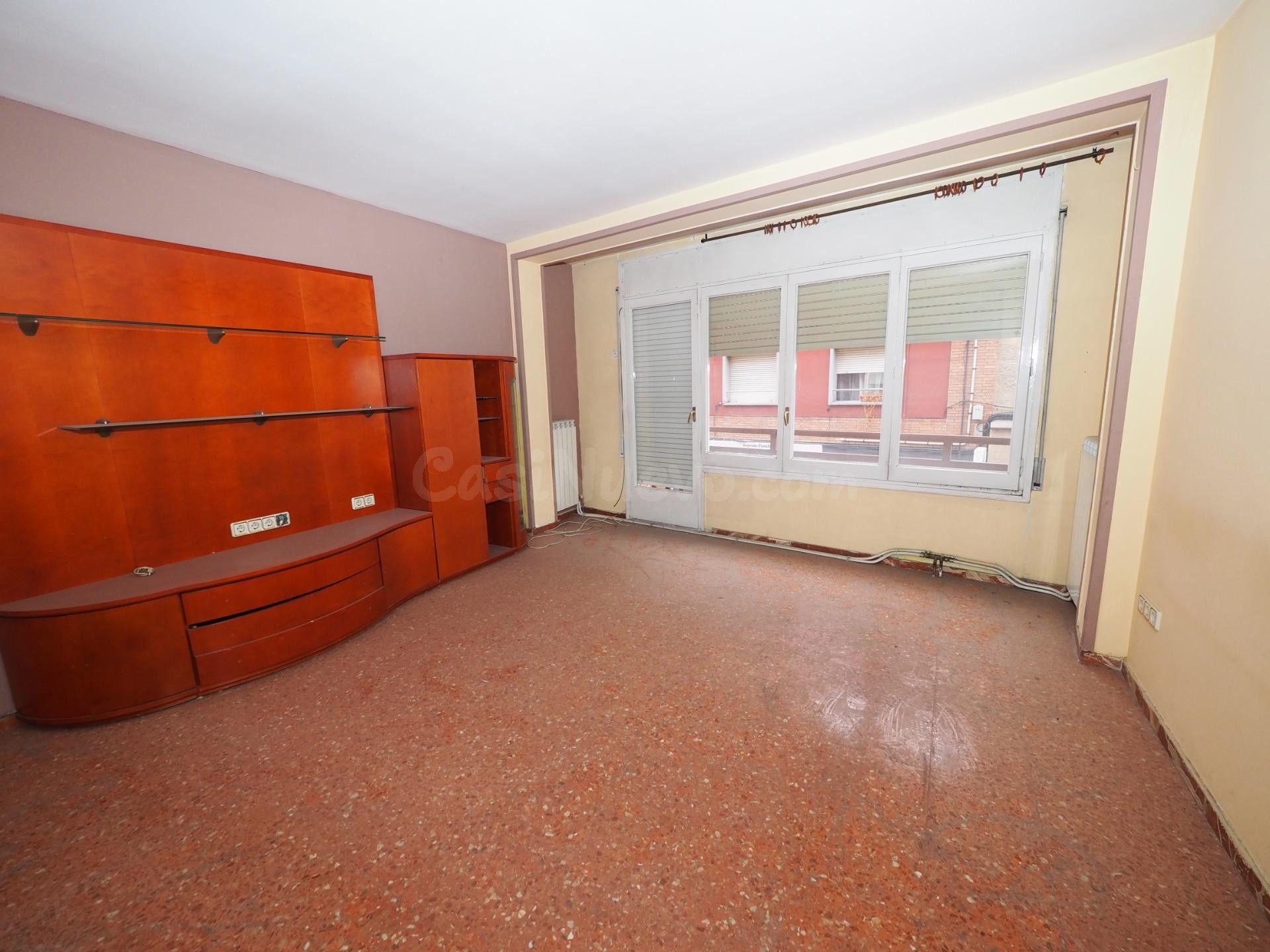 Inversión inmobiliaria en Manresa: piso 95m2 sin posesión