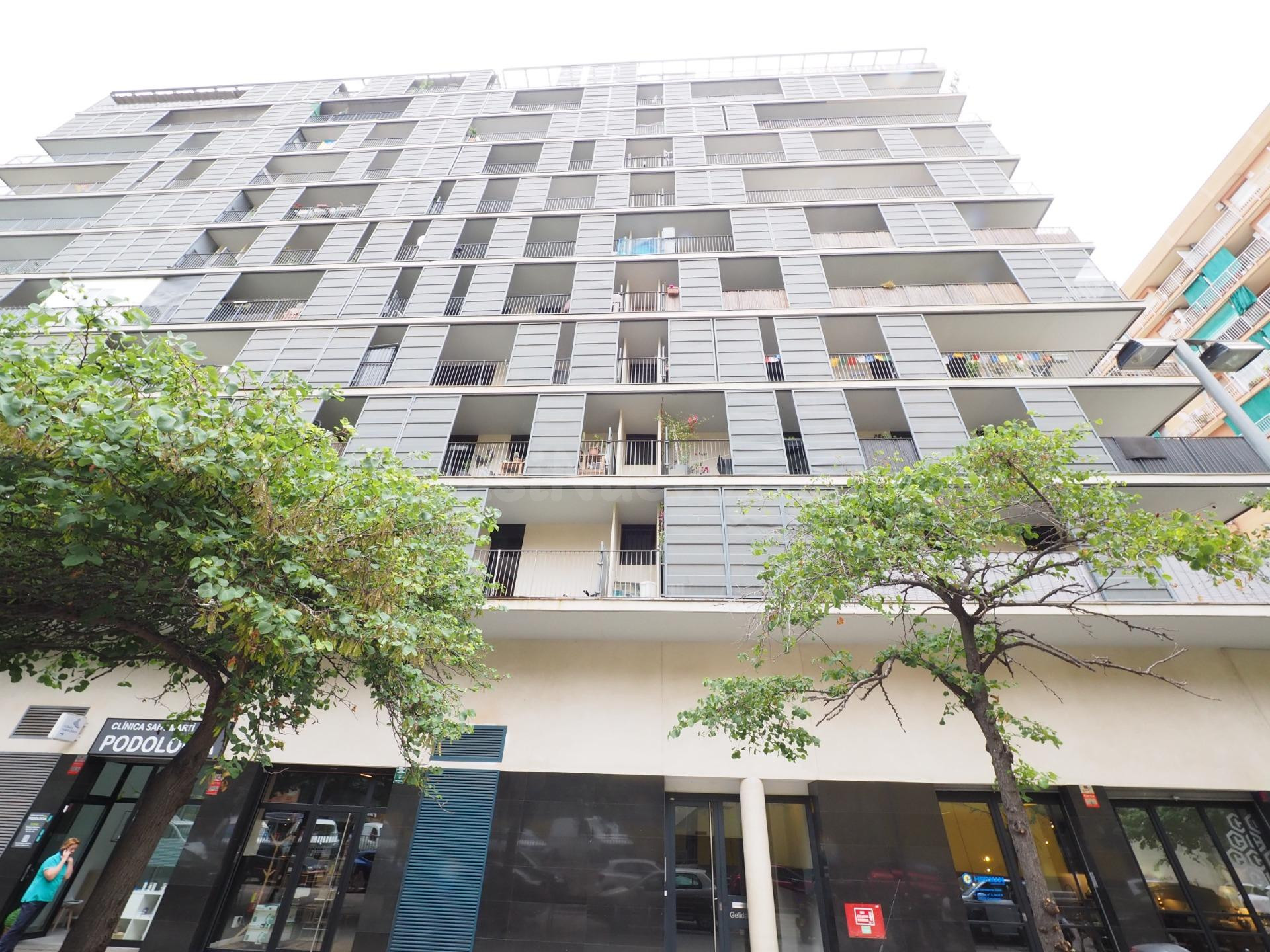 Piso inversión Barcelona zona residencial con alto potencial