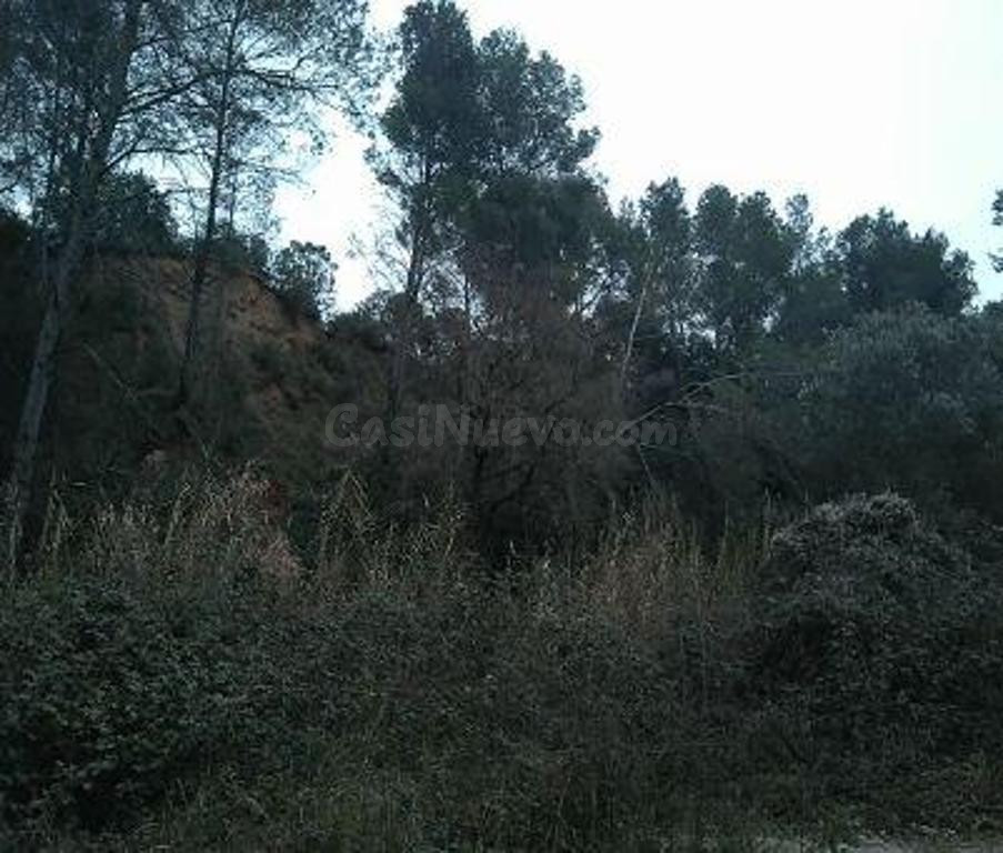 SE VENDE TERRENO RUSTICO EN VILADECAVALLS